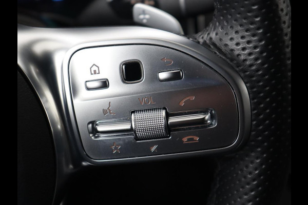 Mercedes-Benz C-Klasse 300de AMG Night | Adaptive cruise | 360 Camera | Leder | Burmester Surround | Trekhaak | Carplay | Stoelverwarming | Memory | Navigatie | Digital Cockpit | PHEV | Plug In