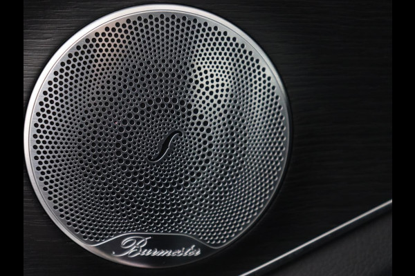 Mercedes-Benz C-Klasse 300de AMG Night | Adaptive cruise | 360 Camera | Leder | Burmester Surround | Trekhaak | Carplay | Stoelverwarming | Memory | Navigatie | Digital Cockpit | PHEV | Plug In