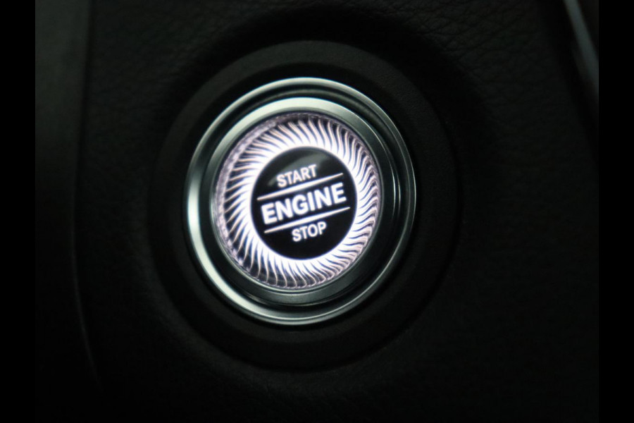 Mercedes-Benz C-Klasse 300de AMG Night | Adaptive cruise | 360 Camera | Leder | Burmester Surround | Trekhaak | Carplay | Stoelverwarming | Memory | Navigatie | Digital Cockpit | PHEV | Plug In