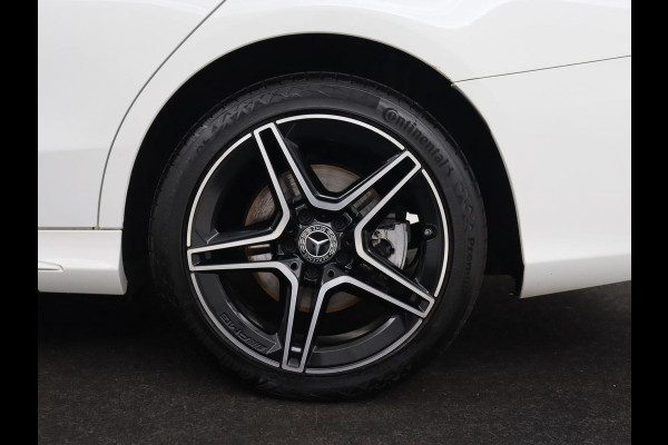 Mercedes-Benz C-Klasse 300de AMG Night | Adaptive cruise | 360 Camera | Leder | Burmester Surround | Trekhaak | Carplay | Stoelverwarming | Memory | Navigatie | Digital Cockpit | PHEV | Plug In