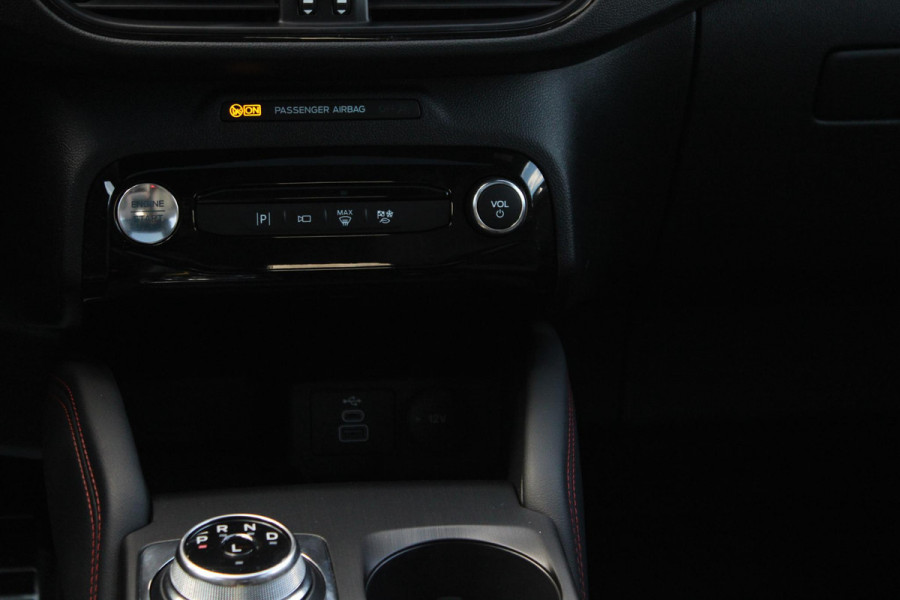 Ford Kuga 2.5 FHEV ST-Line X 190pk | Driver Assistance Pack | Winterpack | Panoramadak | Technology Pack | Geen Stekker nodig | All Season banden