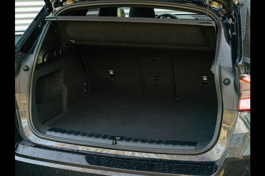 BMW X1 xDrive25e M-Sport - Pano - Trekhaak - Stoelverwarming - Camera