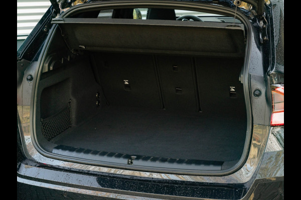 BMW X1 xDrive25e M-Sport - Pano - Trekhaak - Stoelverwarming - Camera
