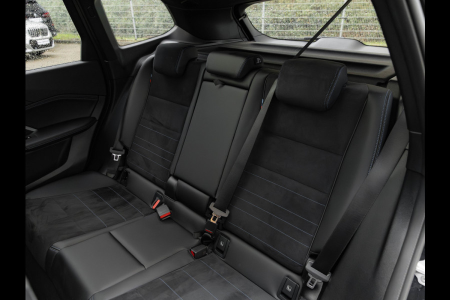 BMW X1 xDrive25e M-Sport - Pano - Trekhaak - Stoelverwarming - Camera