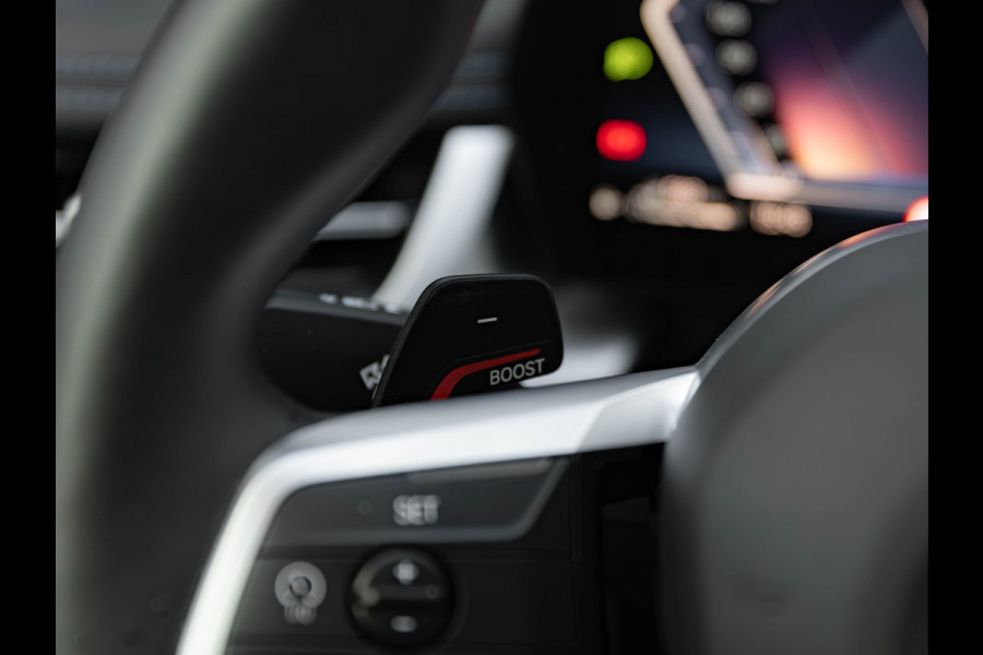 BMW X1 xDrive25e M-Sport - Pano - Trekhaak - Stoelverwarming - Camera