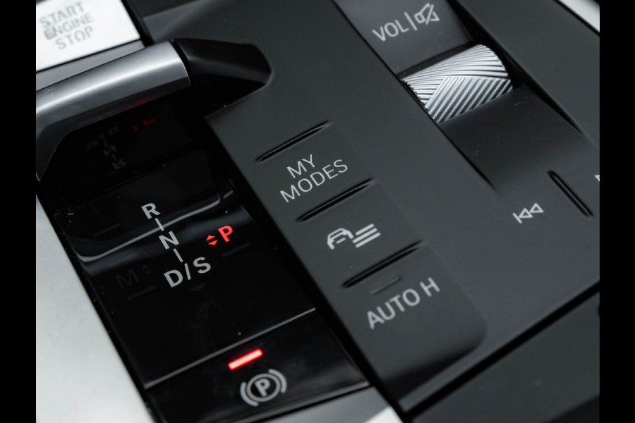 BMW X1 xDrive25e M-Sport - Pano - Trekhaak - Stoelverwarming - Camera