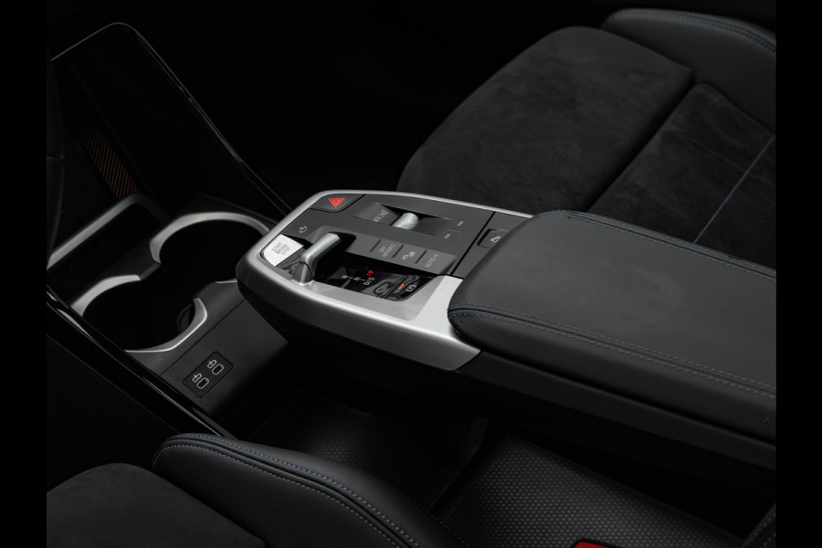 BMW X1 xDrive25e M-Sport - Pano - Trekhaak - Stoelverwarming - Camera