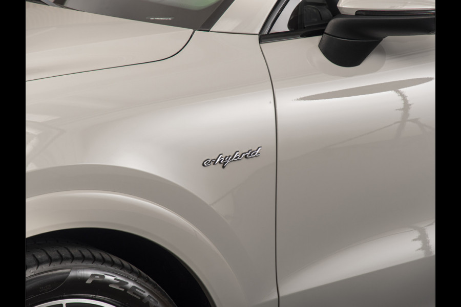 Porsche Cayenne 3.0 E-Hybrid SPORTDESIGN-PANO-21"-BOSE