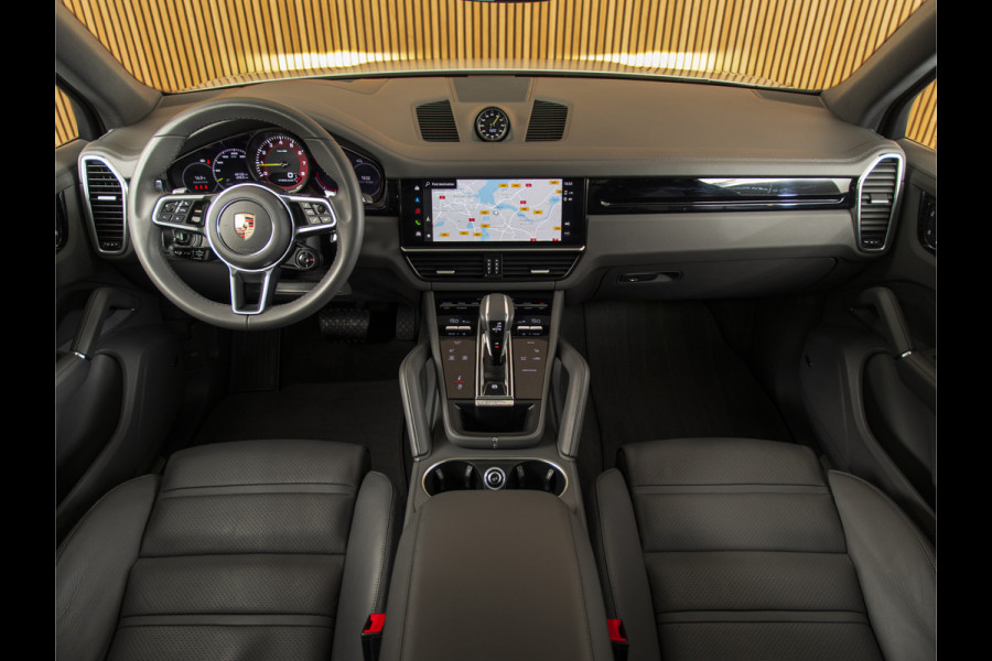 Porsche Cayenne 3.0 E-Hybrid SPORTDESIGN-PANO-21"-BOSE