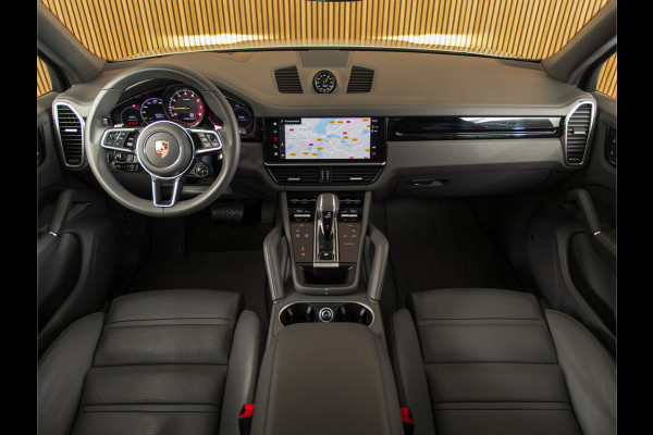 Porsche Cayenne 3.0 E-Hybrid SPORTDESIGN-PANO-21"-BOSE