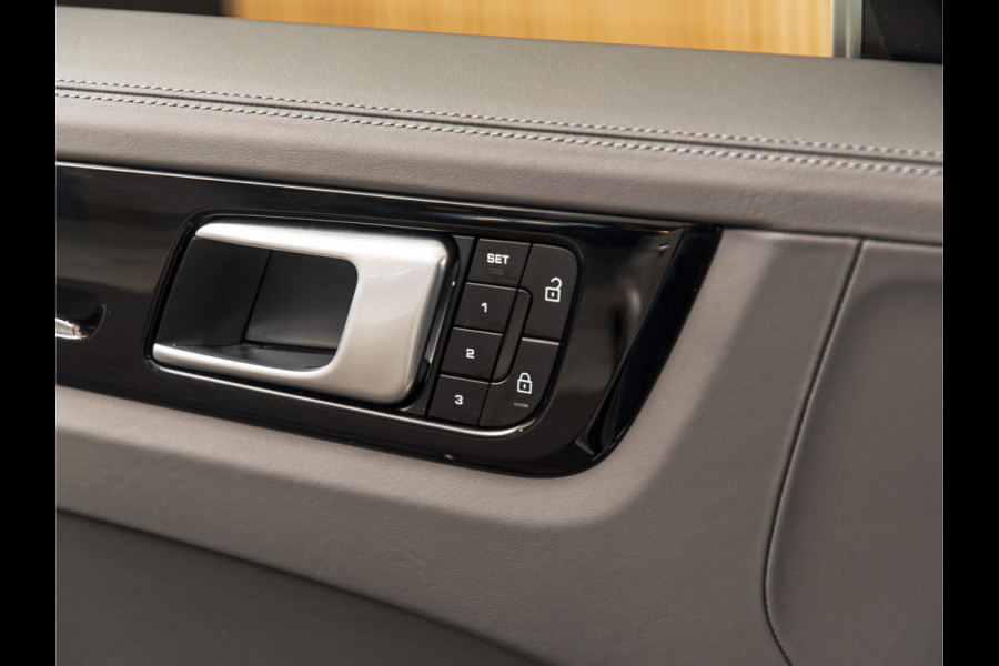 Porsche Cayenne 3.0 E-Hybrid SPORTDESIGN-PANO-21"-BOSE