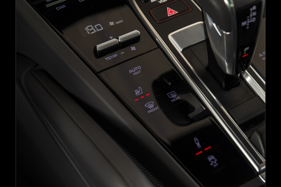 Porsche Cayenne 3.0 E-Hybrid SPORTDESIGN-PANO-21"-BOSE