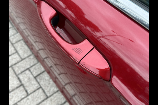 Ford Mondeo 2.0 TDCi Titanium LE AUTOMAAT! TREKHAAK!