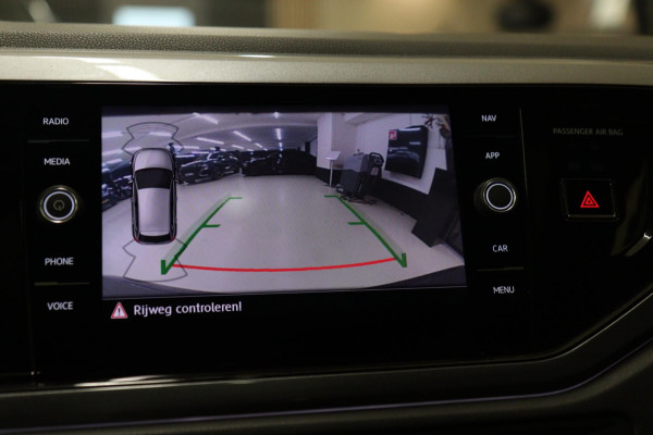 Volkswagen Polo 2.0 TSI GTI PANO/CAM/CARPLAY/STOELVER/NAVI/VOLL