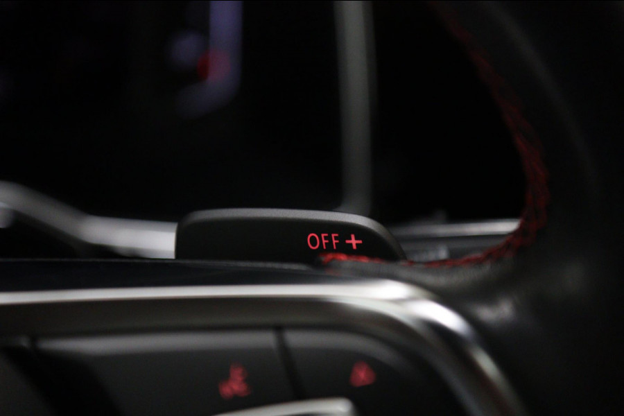 Volkswagen Polo 2.0 TSI GTI PANO/CAM/CARPLAY/STOELVER/NAVI/VOLL