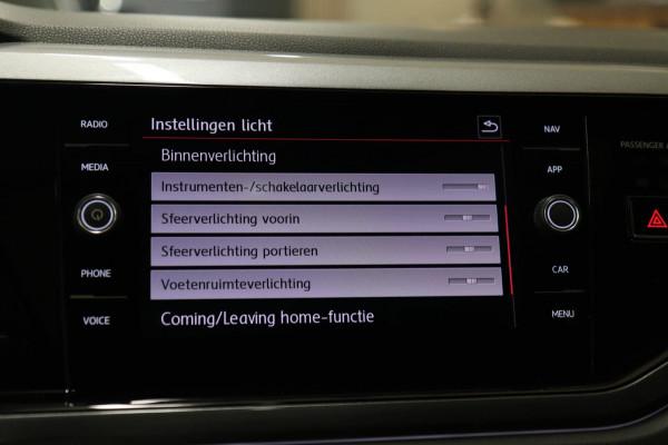 Volkswagen Polo 2.0 TSI GTI PANO/CAM/CARPLAY/STOELVER/NAVI/VOLL