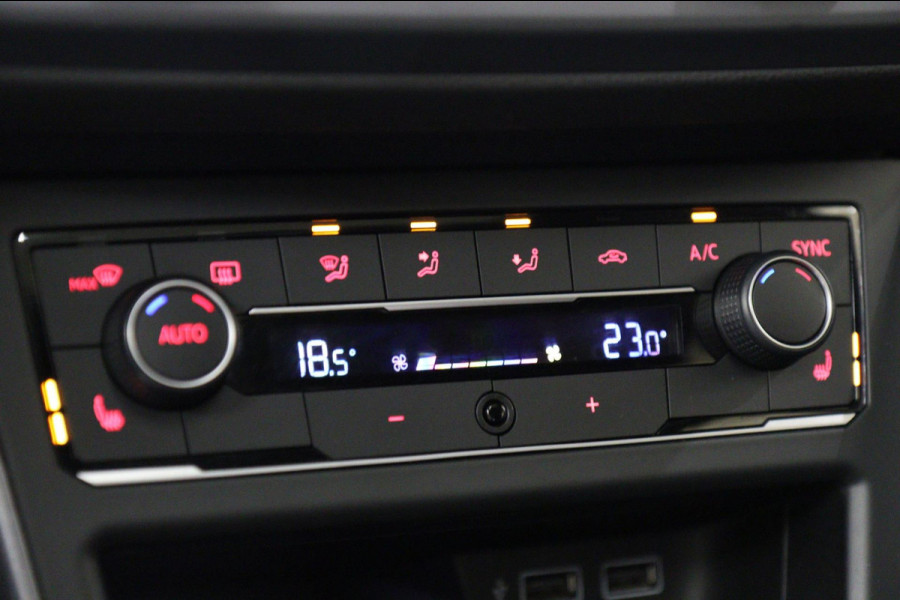 Volkswagen Polo 2.0 TSI GTI PANO/CAM/CARPLAY/STOELVER/NAVI/VOLL