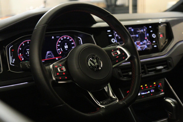 Volkswagen Polo 2.0 TSI GTI PANO/CAM/CARPLAY/STOELVER/NAVI/VOLL