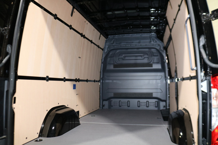 Mercedes-Benz Sprinter 317 CDI L2 H2 Pro Automaat Navigatie 3.5T Trekhaak