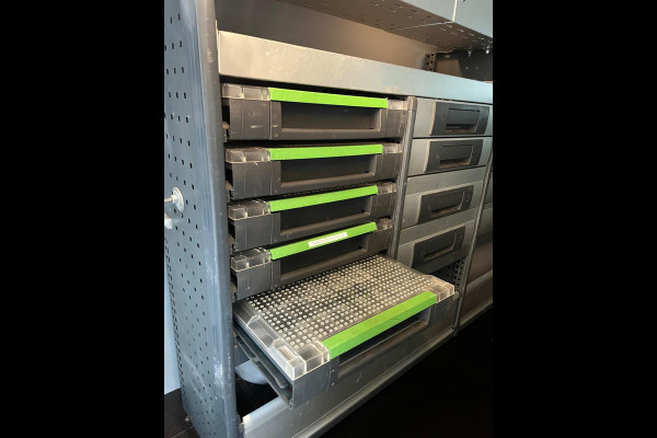 Mercedes-Benz Vito Servicewagen 116 CDI 163pk euro6 LANG L2H1 BOTT inrichting Victron V230 Trekhaak Rijklaarprijs!