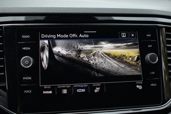 Volkswagen T-Roc R 2.0 TSI 300PK DSG 4MOTION R-SPORT LEDER/CAMERA/NAVI/VIRTUAL