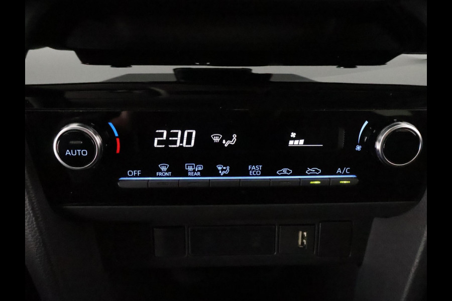 Toyota Yaris Cross 1.5 HYBRID BI-TONE MET LUXERY PACK GARANTIE-2033 CLOUD NAVIGATIE .CLIMA.CRUISE.KEYLESS.