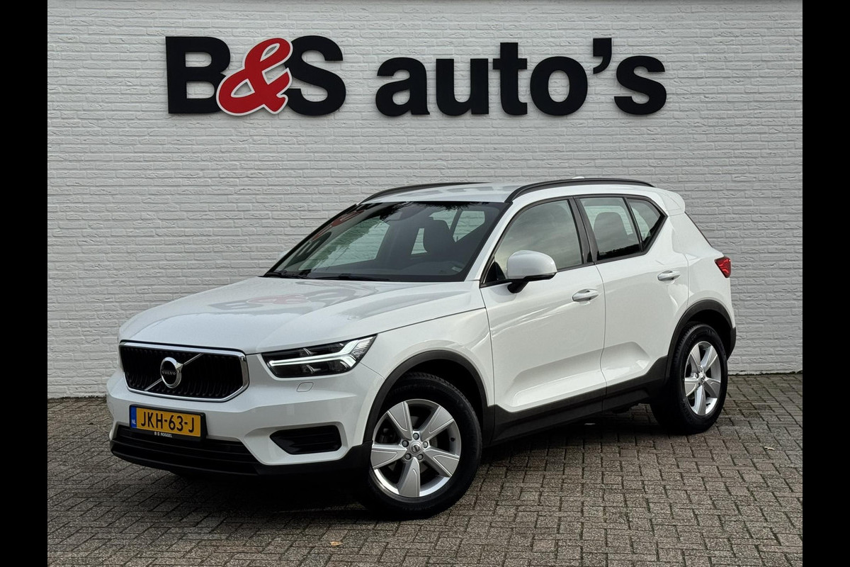 Volvo XC40 1.5 T3 Adaptive cruise Climate control Stoelverwarming Navigatie LED koplampen parkeersensor achter