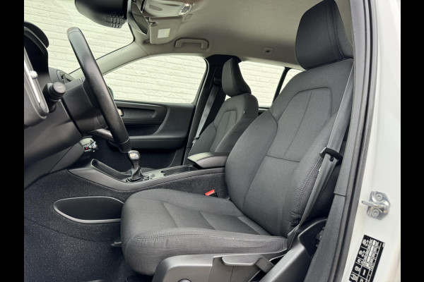 Volvo XC40 1.5 T3 Adaptive cruise Climate control Stoelverwarming Navigatie LED koplampen parkeersensor achter
