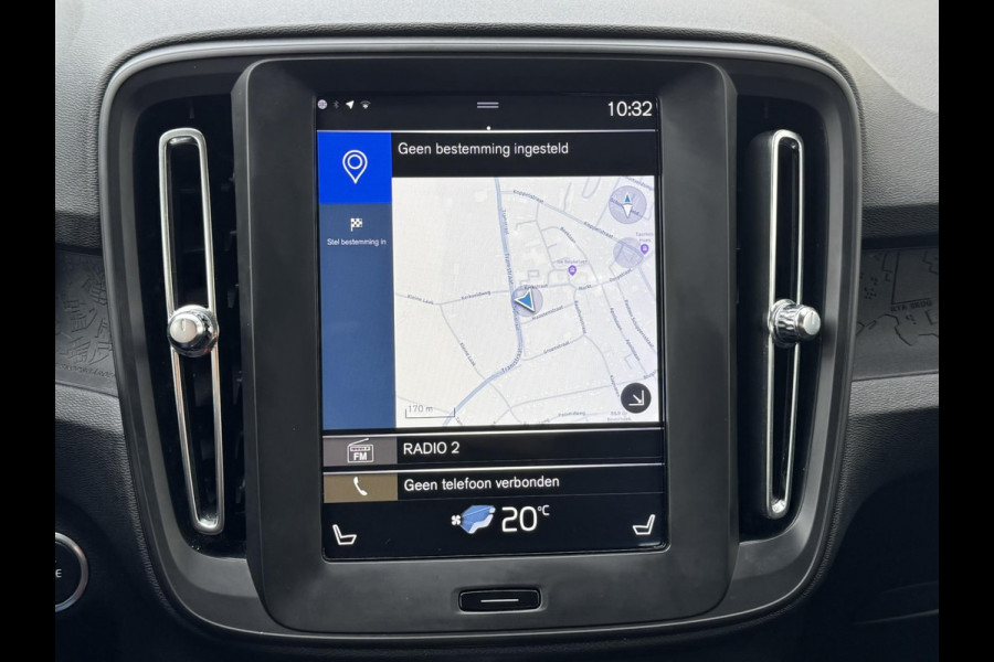 Volvo XC40 1.5 T3 Adaptive cruise Climate control Stoelverwarming Navigatie LED koplampen parkeersensor achter