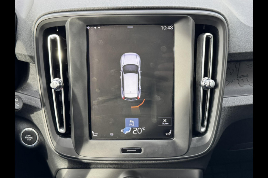 Volvo XC40 1.5 T3 Adaptive cruise Climate control Stoelverwarming Navigatie LED koplampen parkeersensor achter
