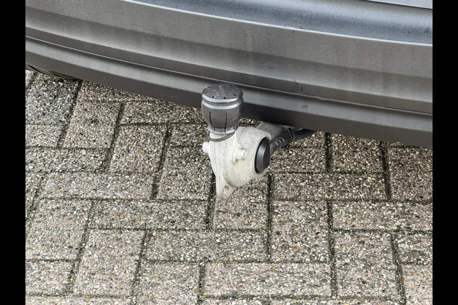 Volvo XC40 1.5 T3 Adaptive cruise Climate control Stoelverwarming Navigatie LED koplampen parkeersensor achter