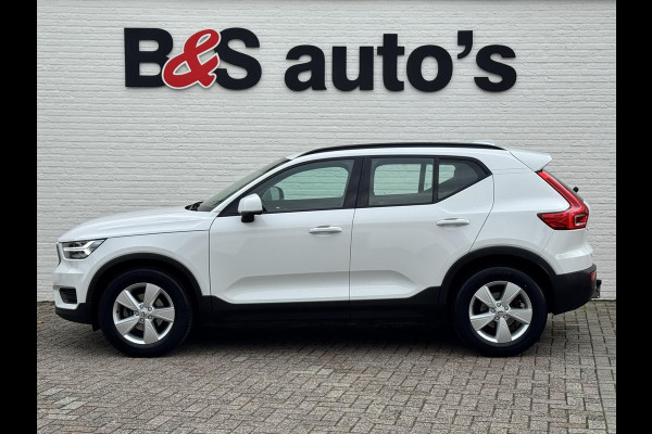 Volvo XC40 1.5 T3 Adaptive cruise Climate control Stoelverwarming Navigatie LED koplampen parkeersensor achter
