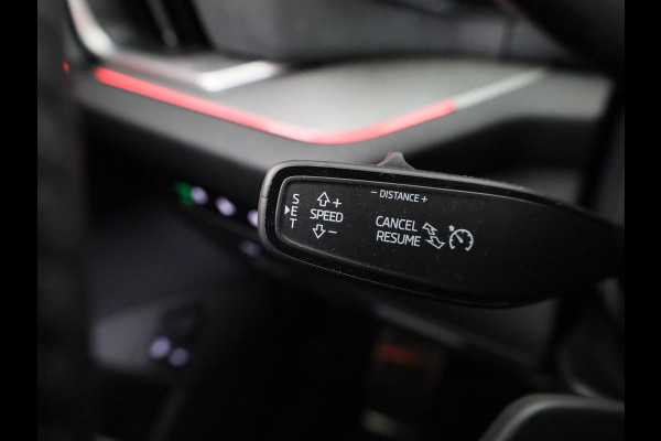 Škoda Kodiaq Sportline Business 1.5 TSI PHEV 204 PK | Elek. stoelen | Panoramadak | Verwarmbare stoelen voor en achter | Canton Sound |