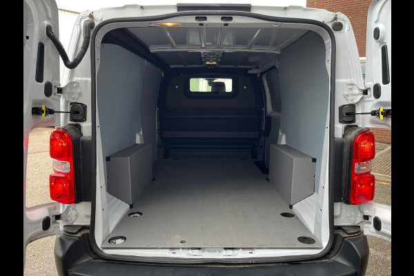 Citroën Jumpy 1.5 BlueHDI 100PK L3 / Rijklaar / Camera / Navi / 3 zits / App connect