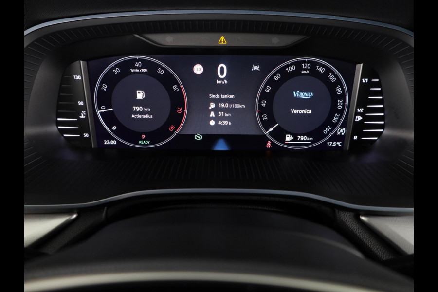 Škoda Octavia Combi 1.5 TSI MHEV Business Edition 115 pk DSG | Verlengde garantie | Navigatie | Trekhaak (wegklapbaar) | Parkeersensoren | Achteruitrijcamera | Stoelverwarming |