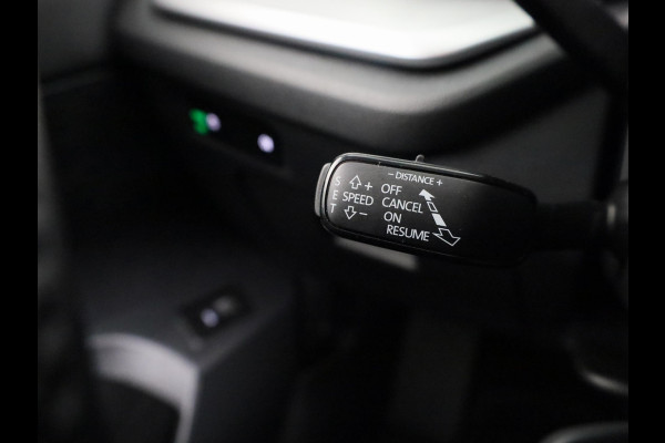 Škoda Octavia Combi 1.5 TSI MHEV Business Edition 115 pk DSG | Verlengde garantie | Navigatie | Trekhaak (wegklapbaar) | Parkeersensoren | Achteruitrijcamera | Stoelverwarming |