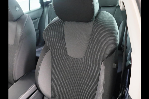 Škoda Octavia Combi 1.5 TSI MHEV Business Edition 115 pk DSG | Verlengde garantie | Navigatie | Trekhaak (wegklapbaar) | Parkeersensoren | Achteruitrijcamera | Stoelverwarming |