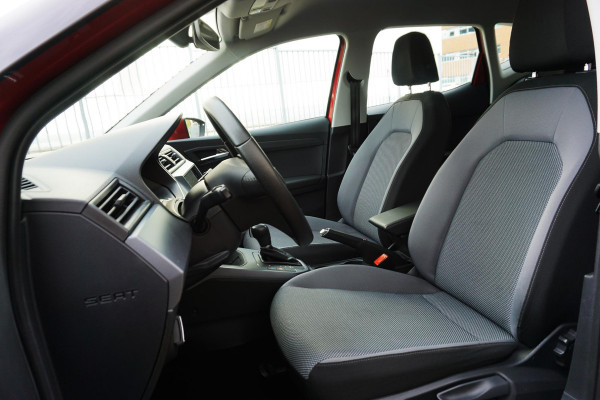 Seat Arona 1.0 TSI 115PK Launch Edition/Dealeronderhouden/ Trekhaak/Two-Tone.