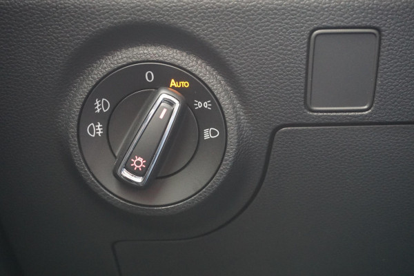 Seat Arona 1.0 TSI 115PK Launch Edition/Dealeronderhouden/ Trekhaak/Two-Tone.