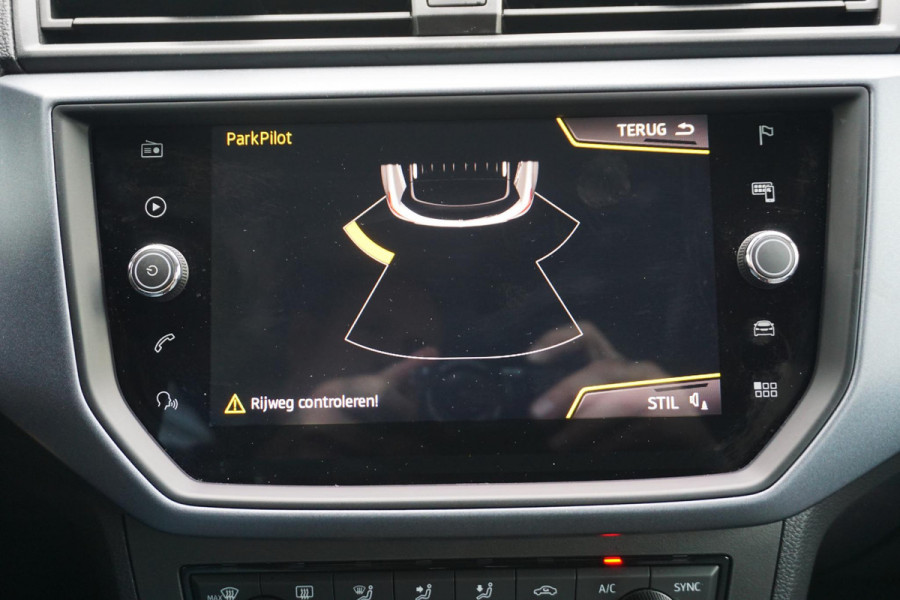 Seat Arona 1.0 TSI 115PK Launch Edition/Dealeronderhouden/ Trekhaak/Two-Tone.