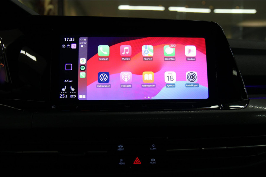 Volkswagen Golf 1.4 eHybrid GTE / PANO/HUD/IQLIGHT/CAM/CARPLAY/VOL