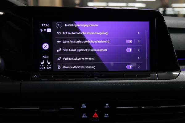 Volkswagen Golf 1.4 eHybrid GTE / PANO/HUD/IQLIGHT/CAM/CARPLAY/VOL