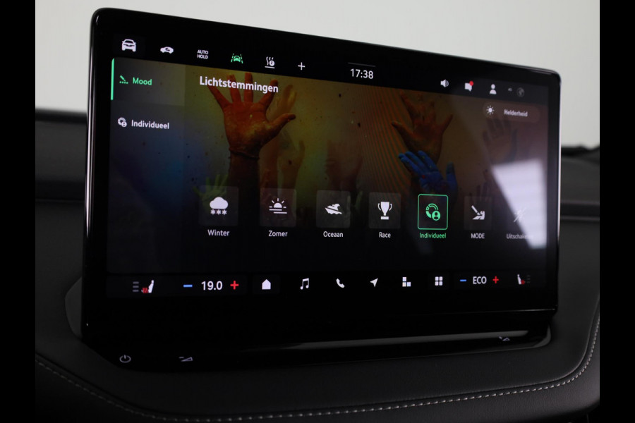 Škoda Enyaq 60 Sportline 204 pk | Panoramadak | Adaptive Cruise Control | Blind Spot |