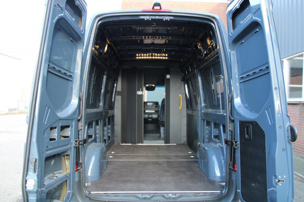 Mercedes-Benz Sprinter 315 1.9 CDI automaat L2H2 FWD / BLIS / Camera / Adaptieve cruisecontrol