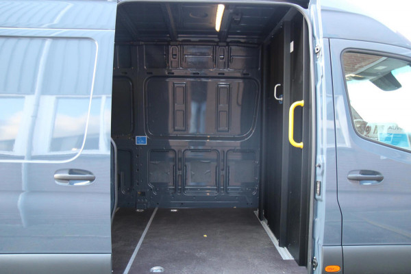 Mercedes-Benz Sprinter 315 1.9 CDI automaat L2H2 FWD / BLIS / Camera / Adaptieve cruisecontrol
