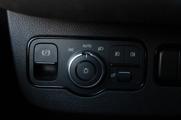 Mercedes-Benz Sprinter 315 1.9 CDI automaat L2H2 FWD / BLIS / Camera / Adaptieve cruisecontrol