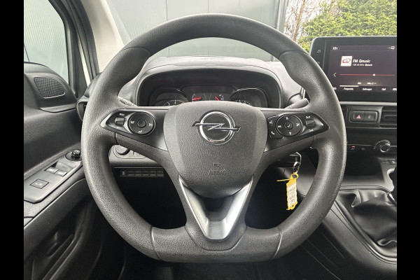 Opel Combo 1.5D 102 PK / L2H1 / 22.719 KM !! / 1e EIG. / INRICHTING / AIRCO / CRUISE / NAVI / APPLE CARPLAY / PDC