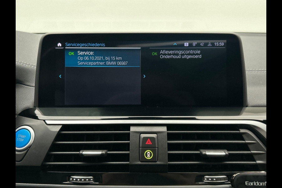 BMW iX3 Executive 80 kWh * SOH 98% * Pano/dak Trekhaak Camera Origineel NL