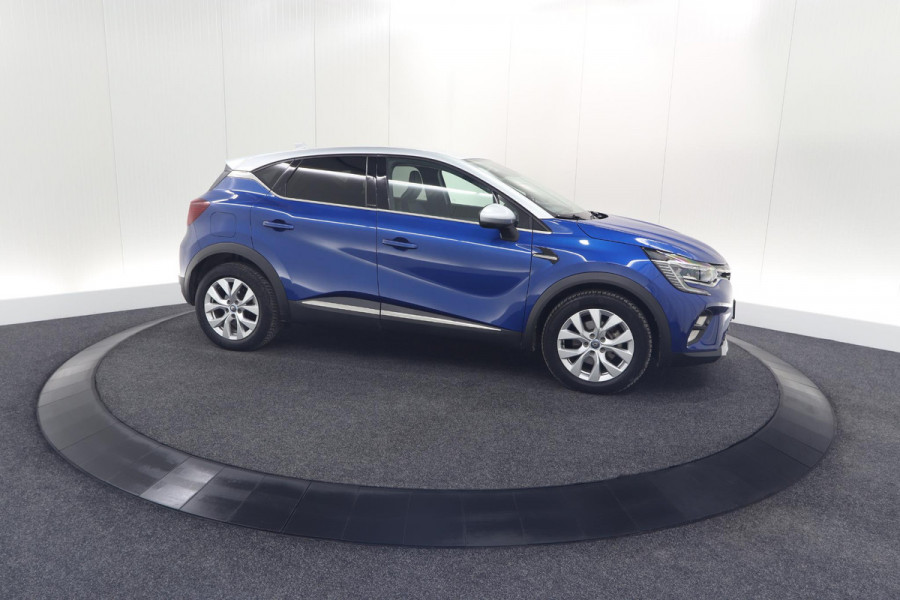 Renault Captur 1.6 E-Tech Plug-in Hybrid 160 Intens | Camera | 9.3 Inch Groot Scherm | Apple Carplay | Parkeersensoren