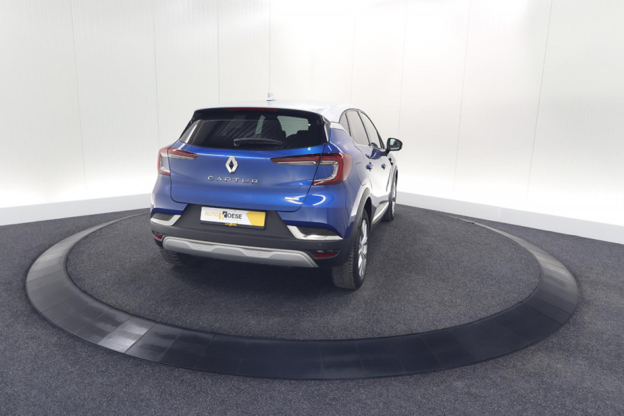 Renault Captur 1.6 E-Tech Plug-in Hybrid 160 Intens | Camera | 9.3 Inch Groot Scherm | Apple Carplay | Parkeersensoren